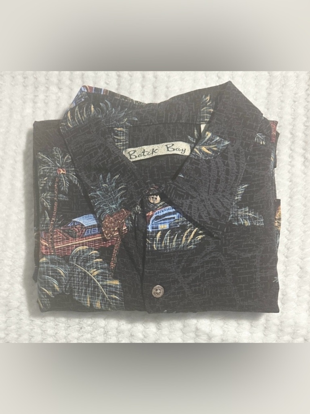 Batik Bay Vacation Men's Tropical Print Black Shirt, Size L - Picture 6 of 6